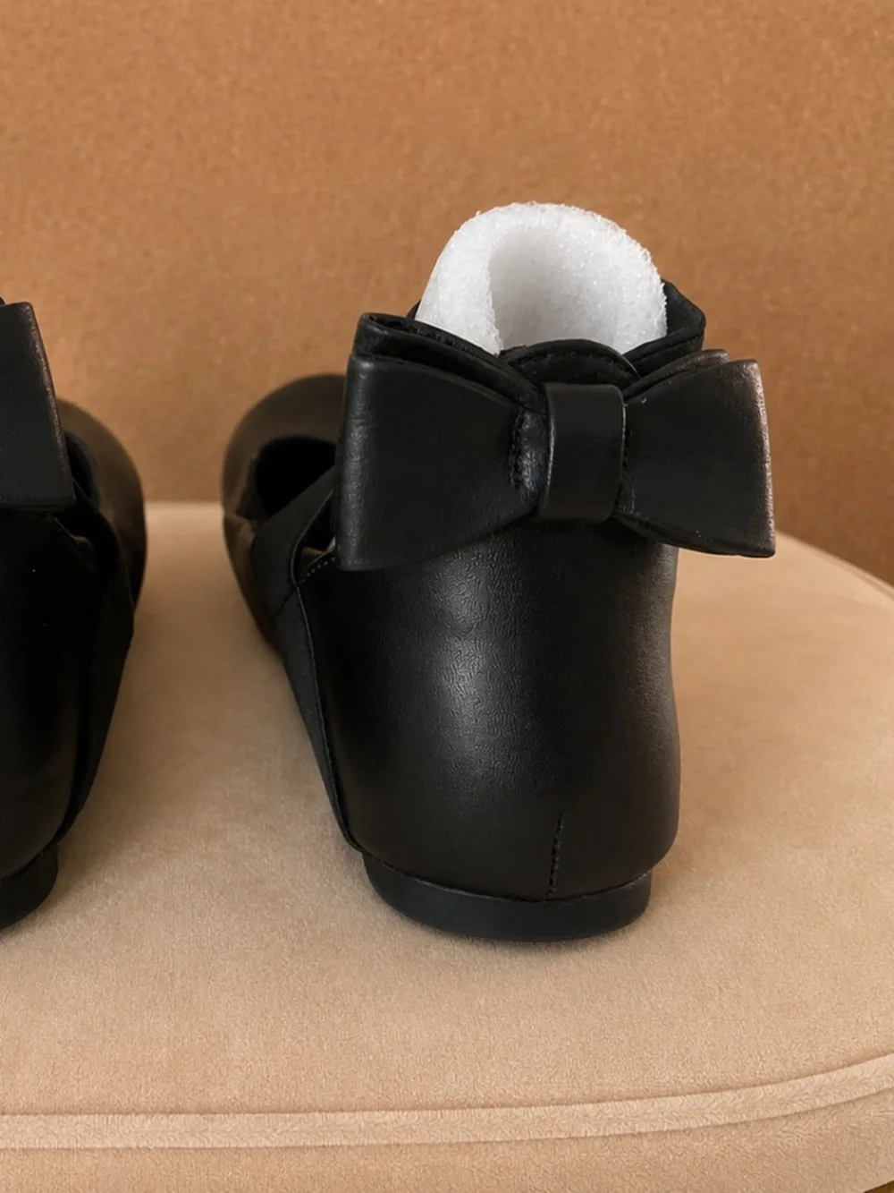 Kenneth Cole REACTION Girls Mary Jane Flats Bow Back Elastic Strap Size 1